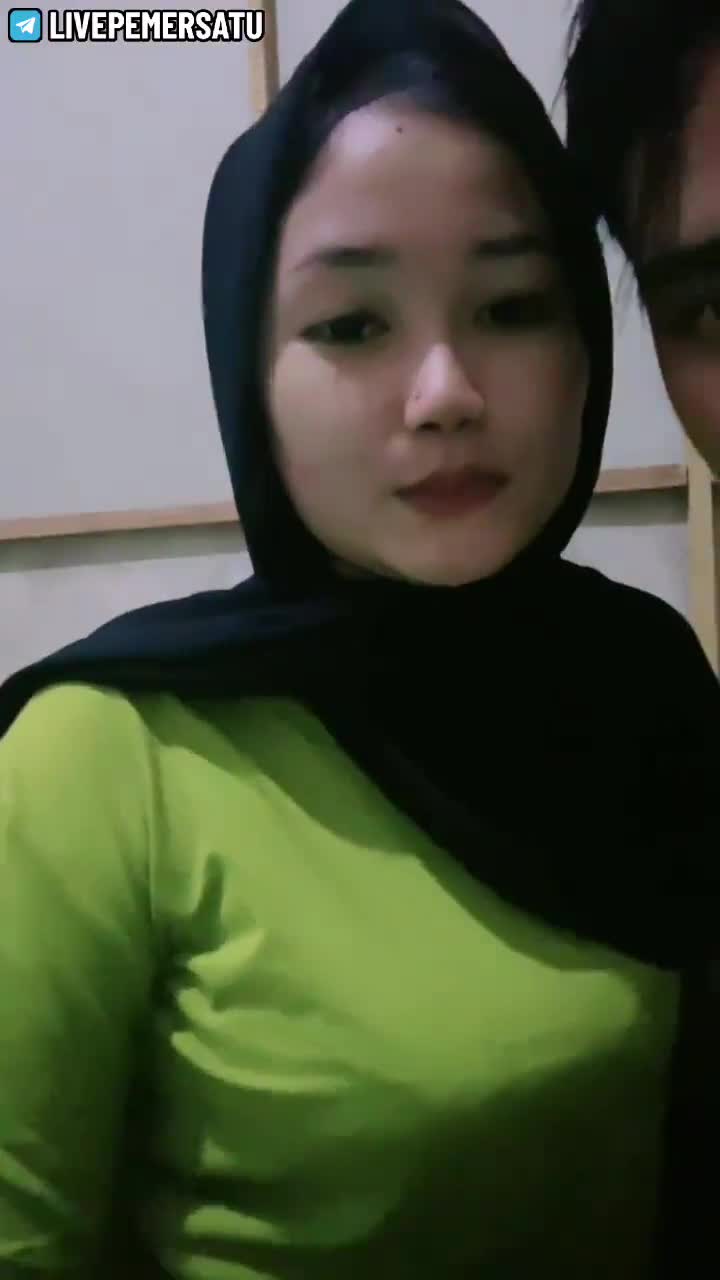 (LIVE)_Bunda_Anita_Vs_Pacar_Brondong.mp4