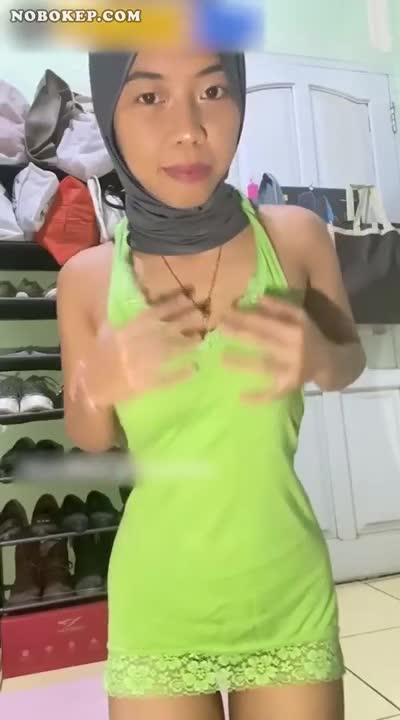 Celva_Ukhti_Binal_Seragam_Dinas_-_Join_Tele_@lupabelum.mp4